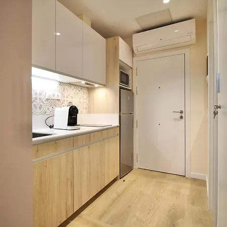 Apartment A Loft Will Fall In With Tarragona